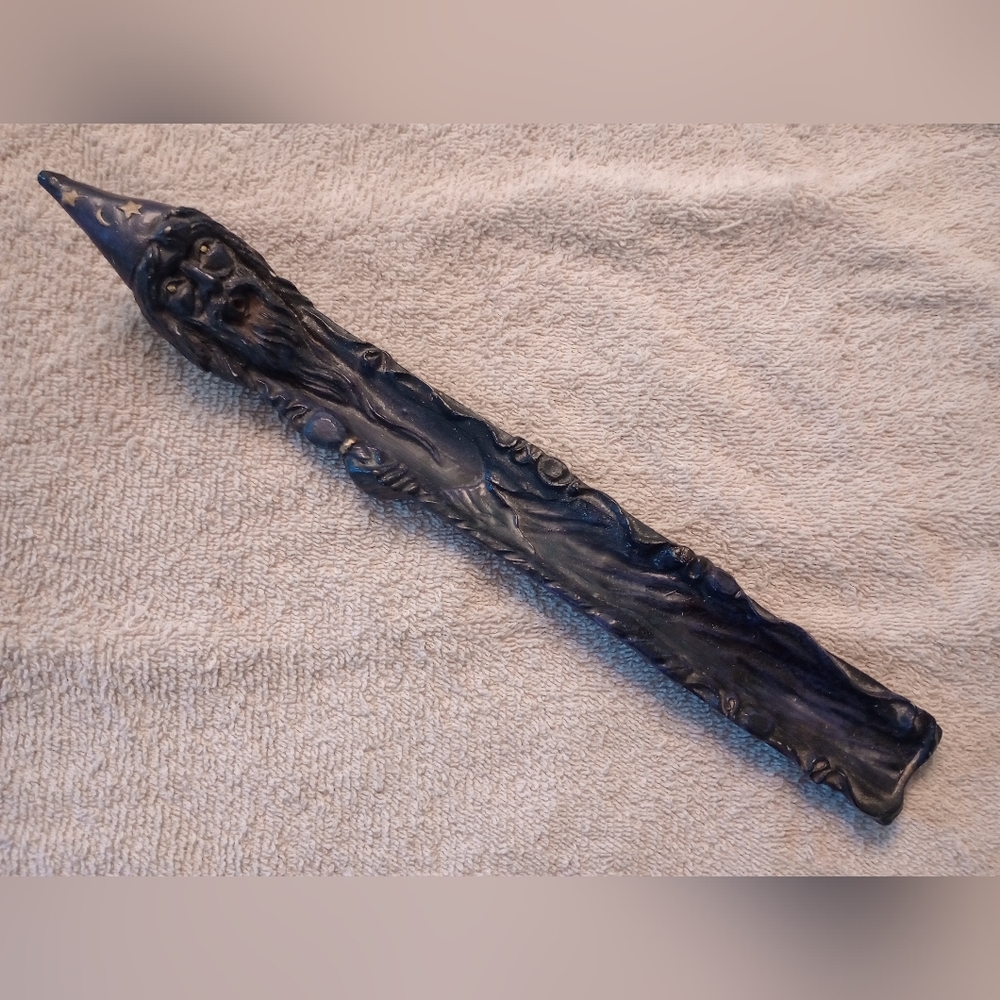 Smoking wizard incense burner